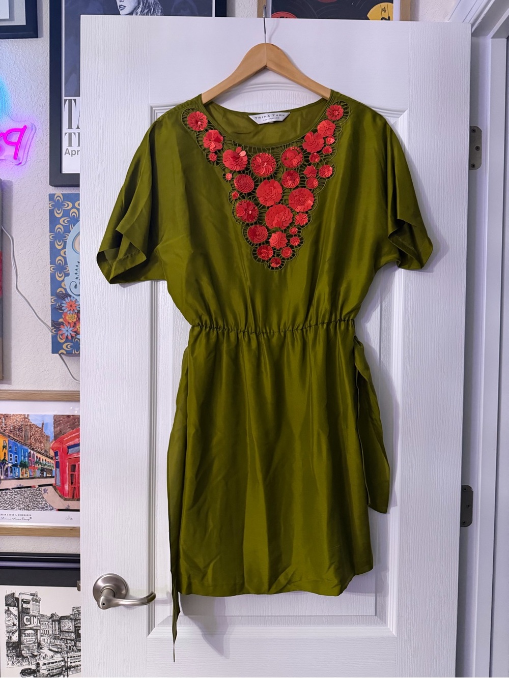 TRINA TURK Silk Dolman Sleeve Green Dress 6